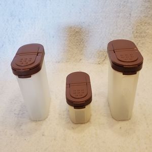 Tupperware Vintage 1970's Brown Spice Shakers Storage, 2 LG and 1 Sm